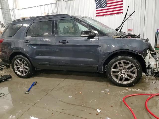 2017 Ford Explorer - Image 14