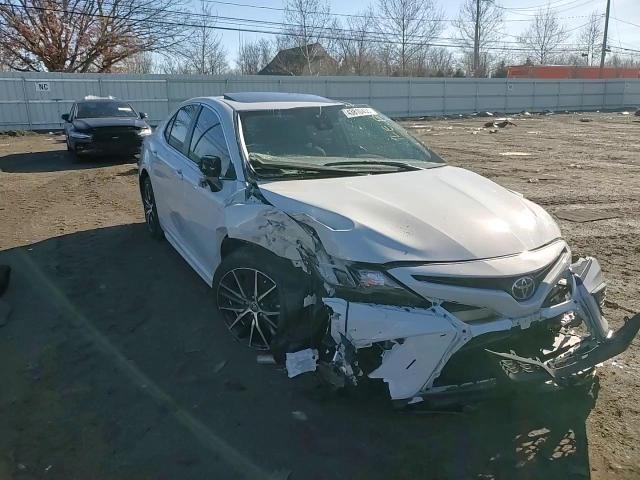 2024 Toyota Camry - Image 10