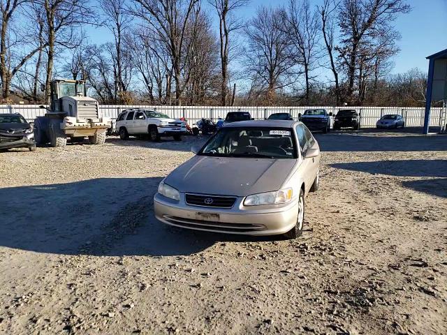 2001 Toyota Camry - Image 11