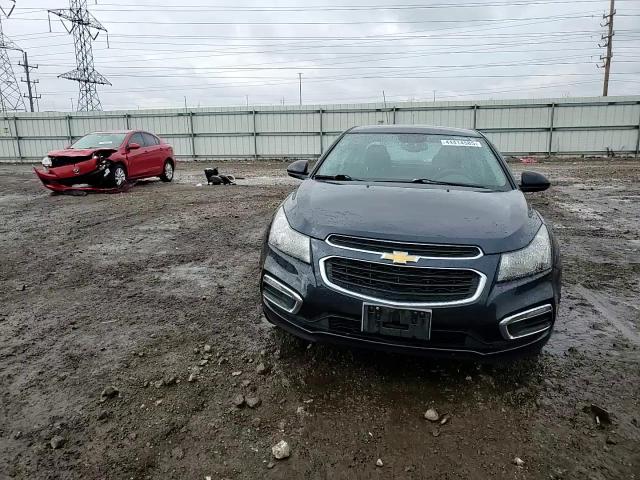 2015 Chevrolet Cruze - Image 10