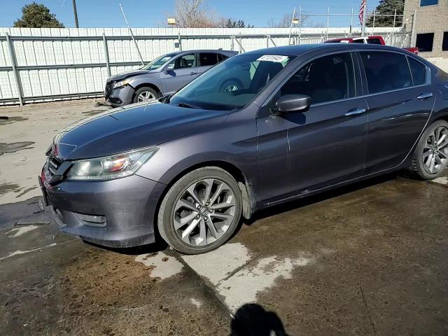 2015 Honda Accord - Image 13