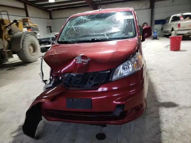 2015 Nissan NV - Image 11