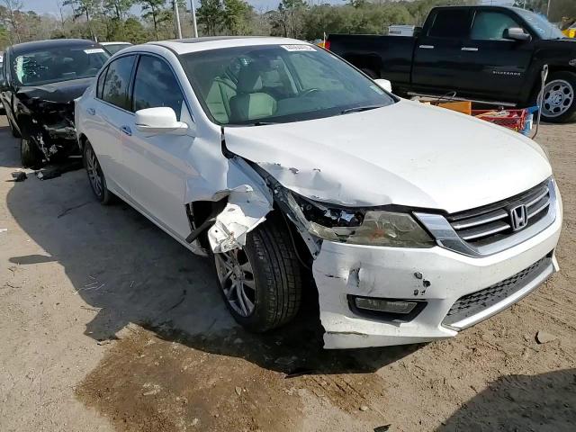2015 Honda Accord - Image 11