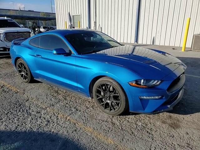 2019 Ford Mustang - Image 13