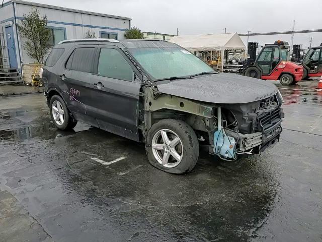 2016 Ford Explorer - Image 11
