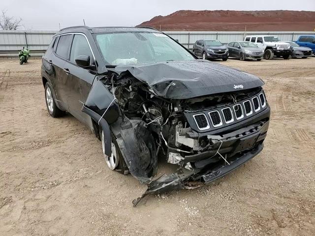 2017 Jeep Compass - Image 11