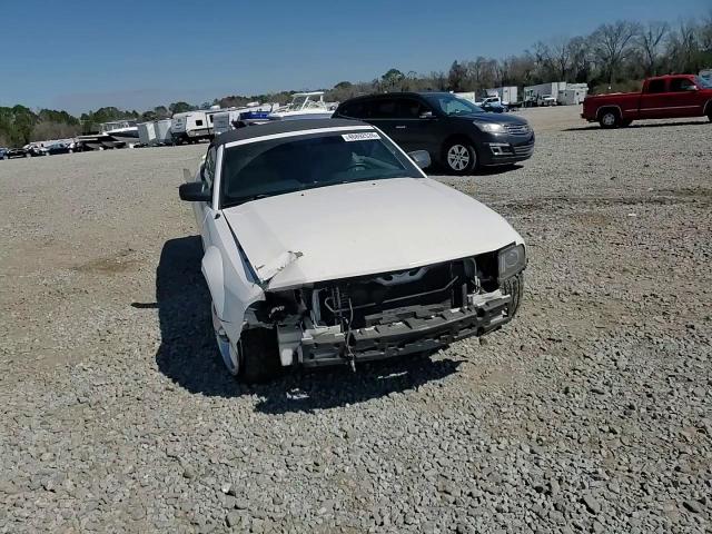 2007 Ford Mustang - Image 11