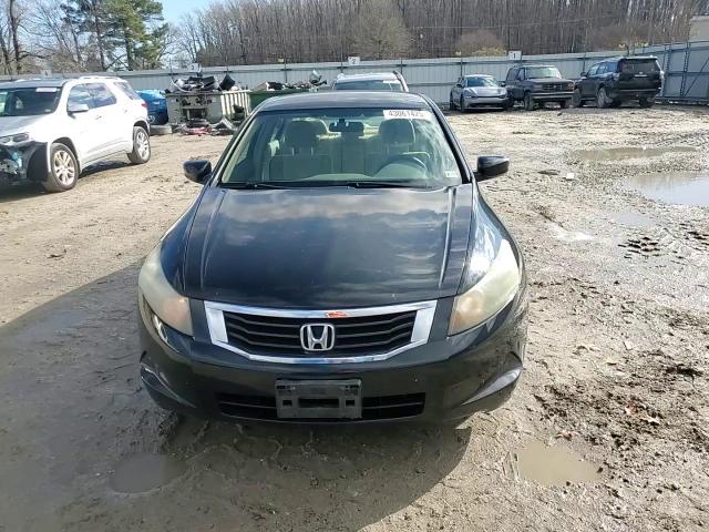 2009 Honda Accord - Image 11