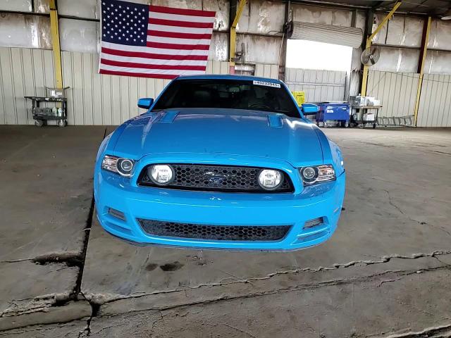 2013 Ford Mustang - Image 11