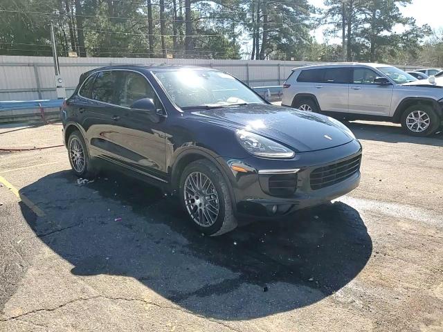 2015 Porsche Cayenne - Image 15