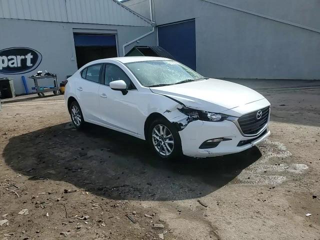 2017 Mazda 3 - Image 13