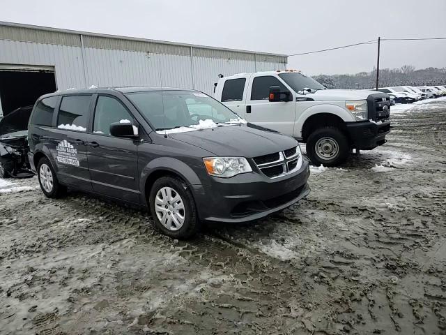2015 Dodge Caravan - Image 14