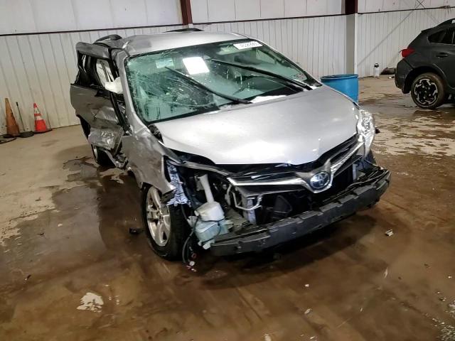 2018 Toyota Sienna - Image 15