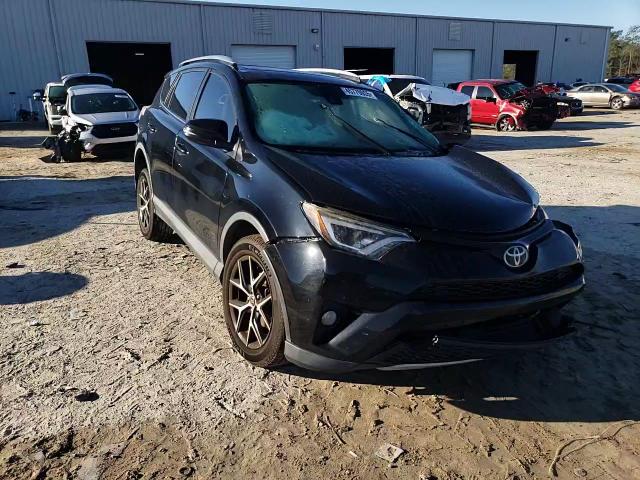 2017 Toyota RAV 4 - Image 11
