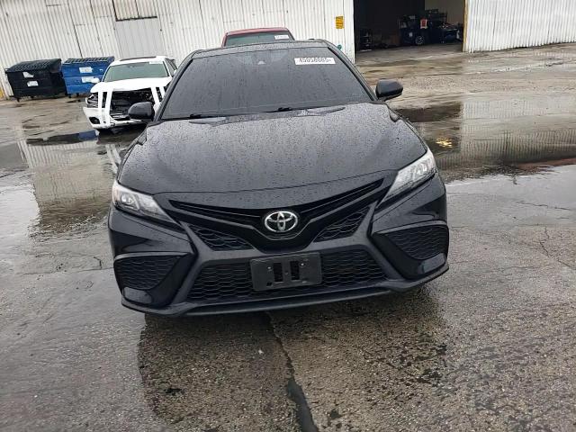 2021 Toyota Camry - Image 11