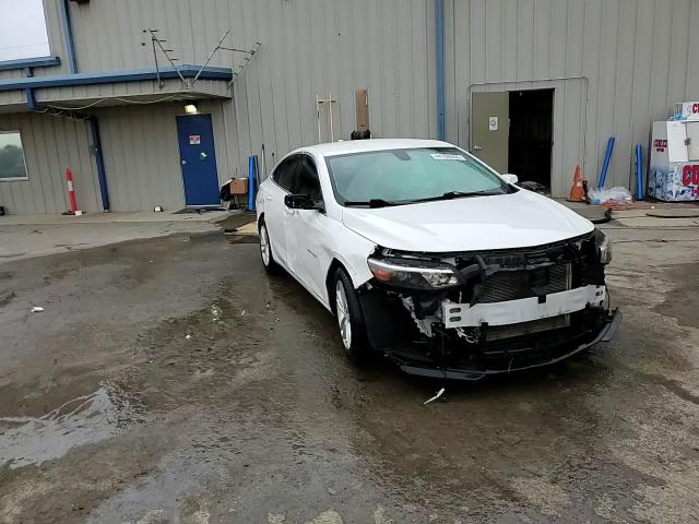 2017 Chevrolet Malibu - Image 14