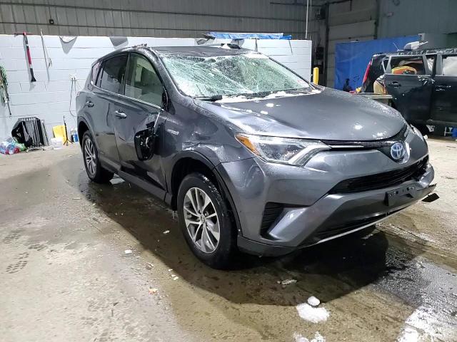 2018 Toyota RAV 4 - Image 14