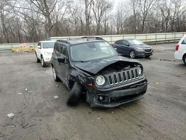 2018 Jeep Renegade - Image 11