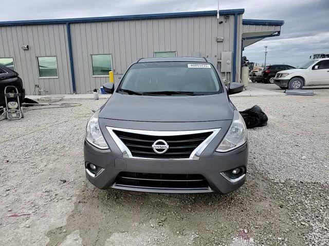2019 Nissan Versa - Image 13