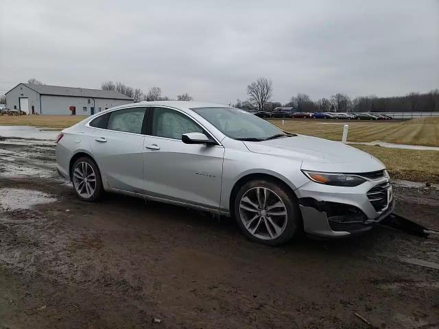 2022 Chevrolet Malibu - Image 11