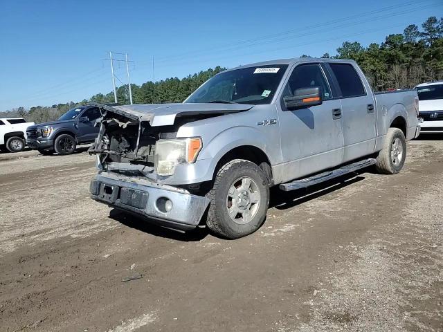 2013 Ford F-150 - Image 10