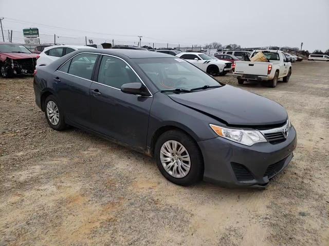2012 Toyota Camry - Image 10