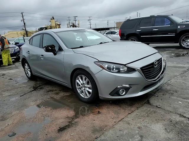 2016 Mazda 3 - Image 11