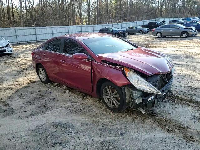 2013 Hyundai Sonata - Image 10