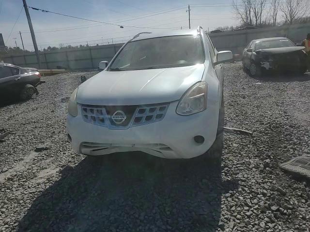 2011 Nissan Rogue - Image 11
