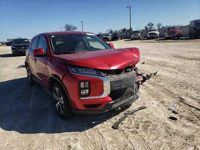 2021 Mitsubishi Outlander - Image 11