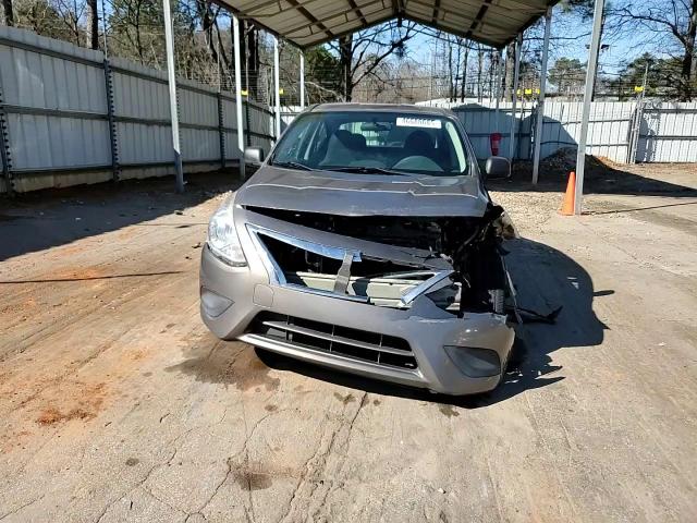 2015 Nissan Versa - Image 13