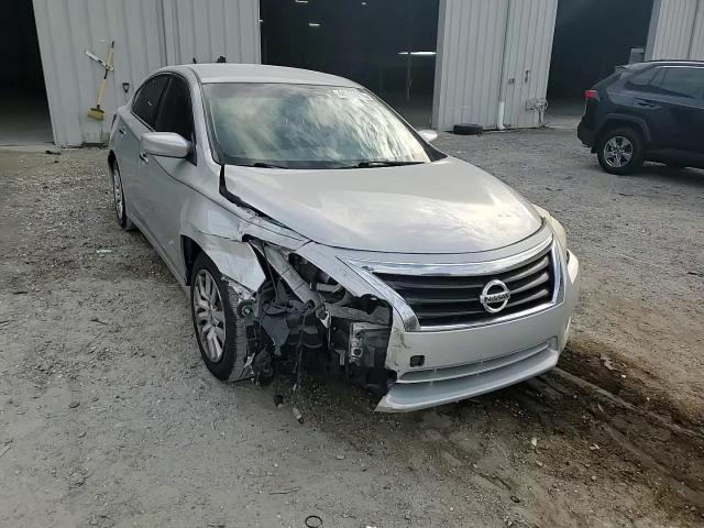 2014 Nissan Altima - Image 10