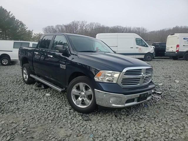 2016 RAM 1500 - Image 11