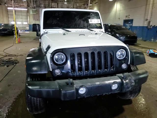 2016 Jeep Wrangler - Image 14