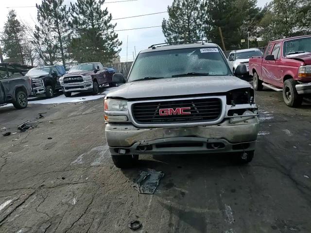 2005 GMC Yukon - Image 12