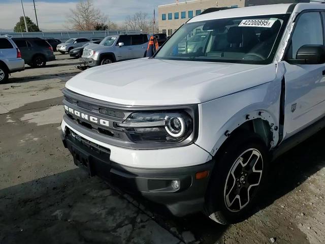 2022 Ford Bronco - Image 15