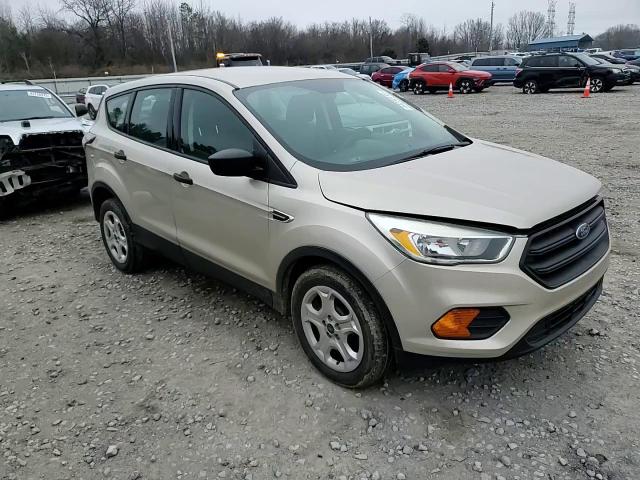 2017 Ford Escape - Image 11