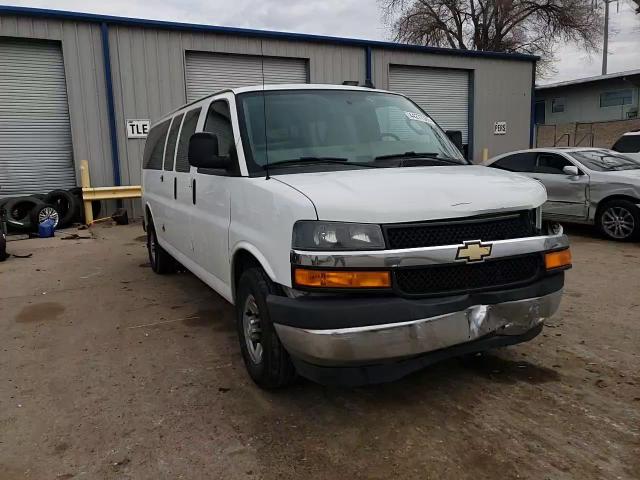 2018 Chevrolet Express - Image 11
