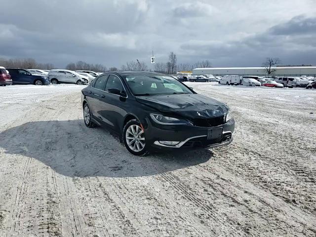 2015 Chrysler 200 - Image 13