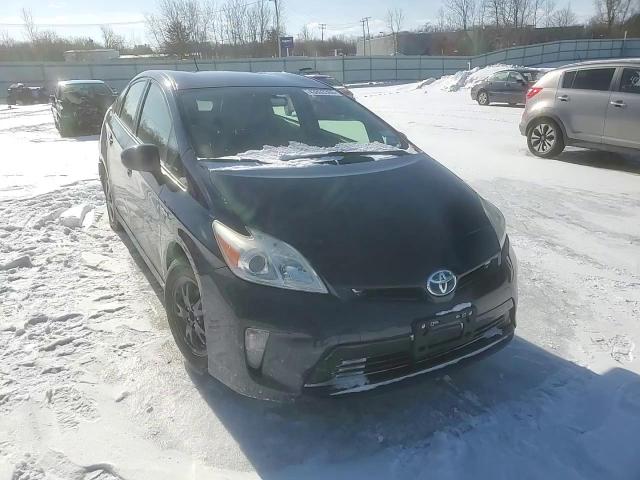 2012 Toyota Prius - Image 11