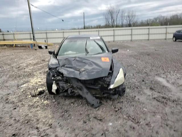 1HGCM56344A014047 2004 Honda Accord Lx