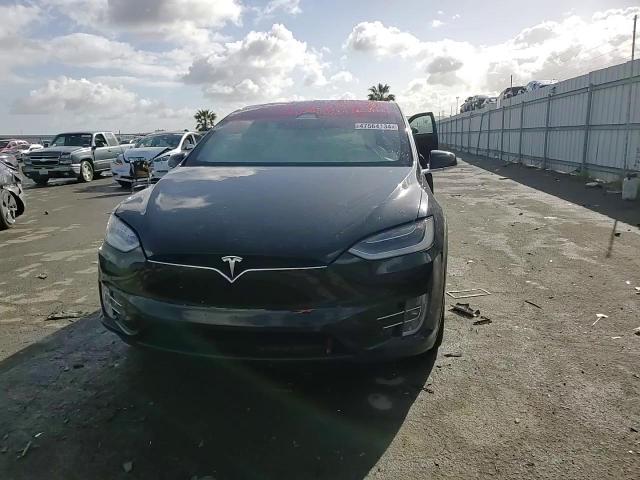 2018 Tesla Model X VIN: 5YJXCAE21JF127283 Lot: 47564134