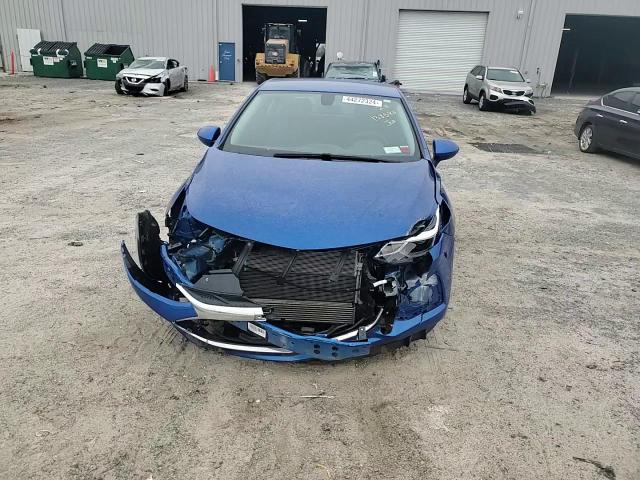 2019 Chevrolet Cruze - Image 10