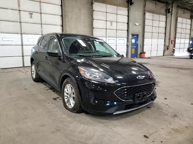 1FMCU9G6XNUA14175 2022 Ford Escape Se