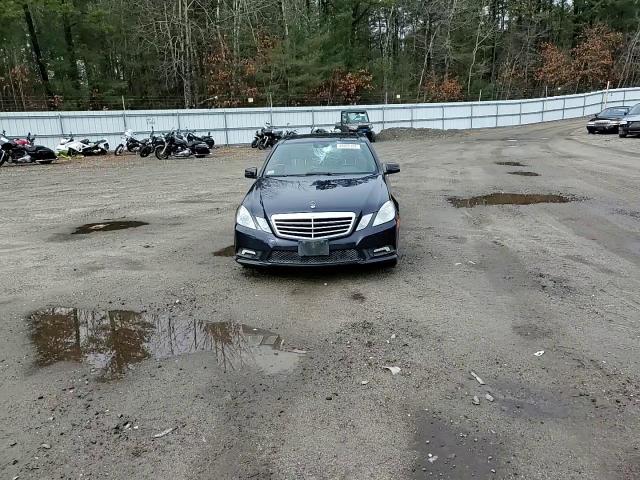 WDDHF9ABXBA375497 2011 Mercedes-Benz E 550 4Matic