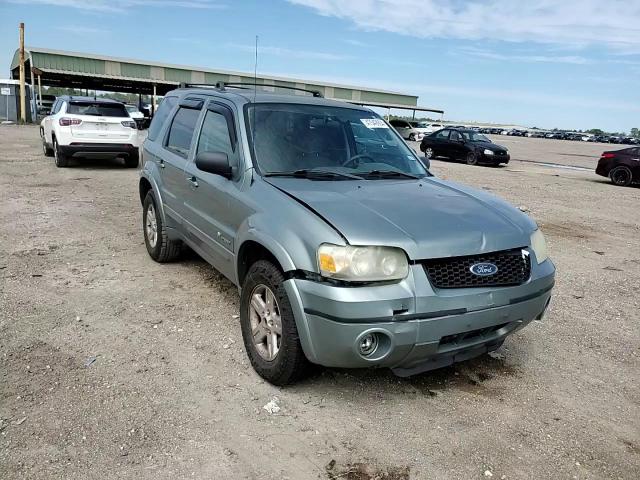 2006 Ford Escape - Image 12