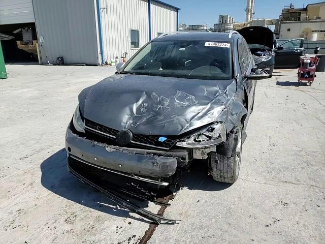 3VWH17AU8HM507387 2017 Volkswagen Golf Alltrack S