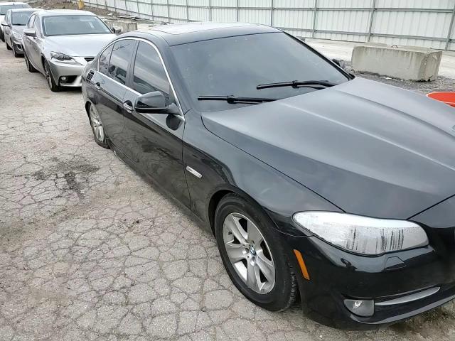 2013 BMW 528 Xi VIN: WBAXH5C51DD109803 Lot: 47552784