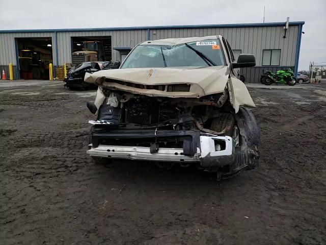 2019 Toyota Tundra - Image 11