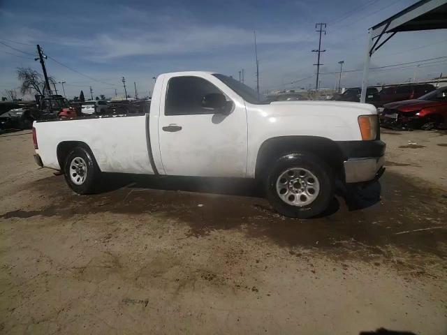 2008 GMC Sierra C1500 VIN: 1GTEC14X48Z327812 Lot: 46344004